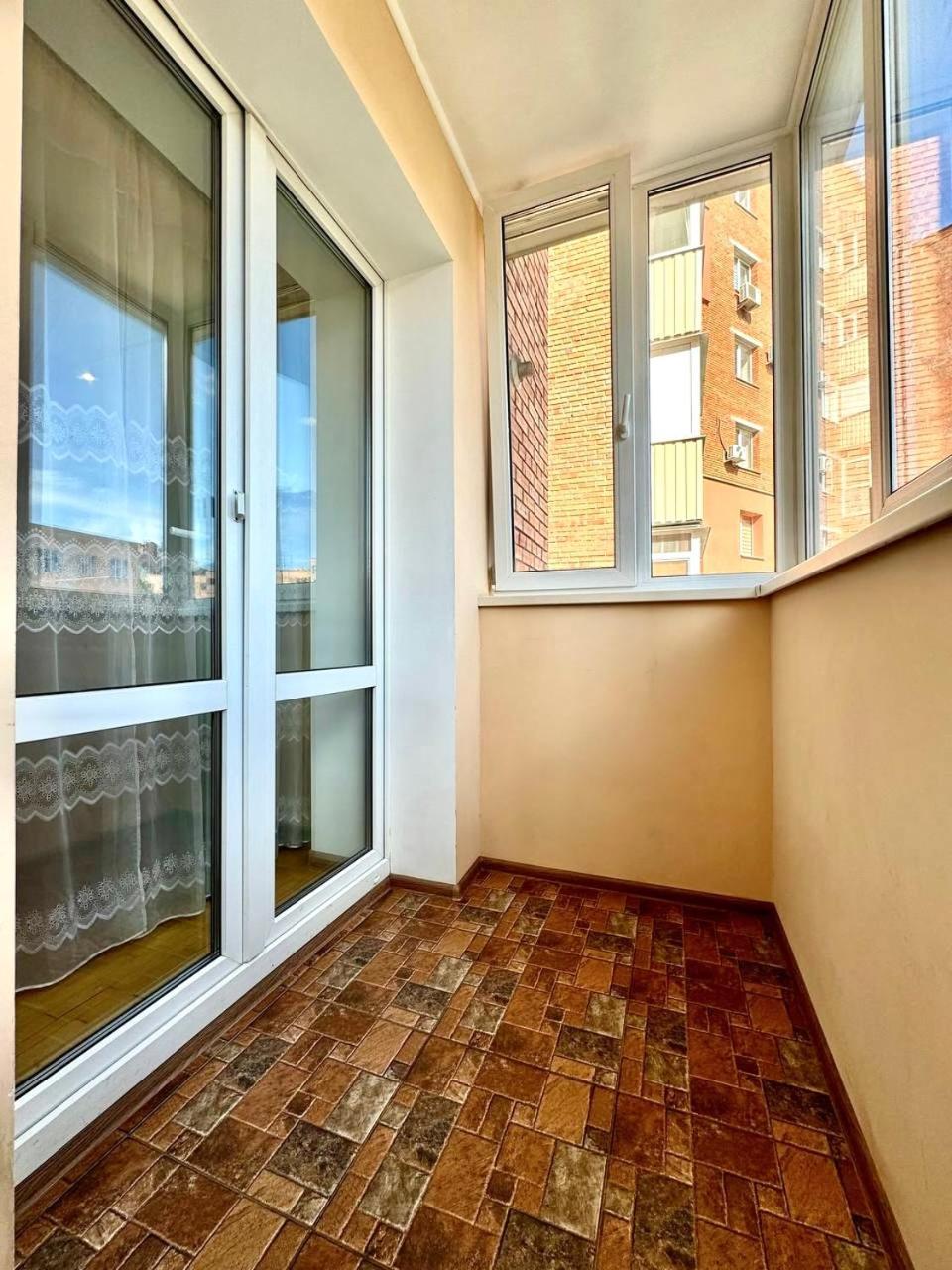 Apartpoltava Вишукані Просторі Апартаменти, Аграрний Університет, Звітна Документація Eksteriør bilde