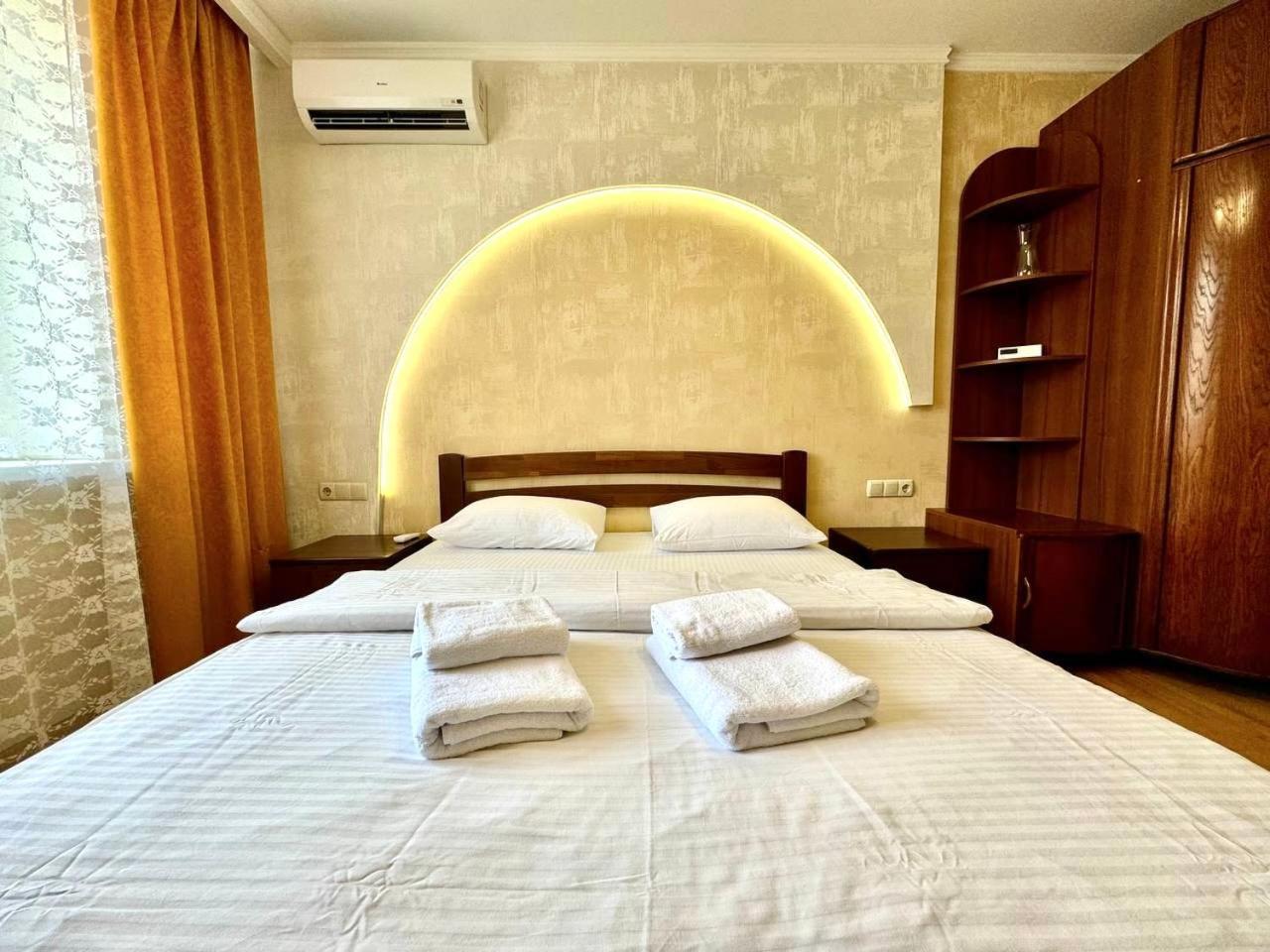 Apartpoltava Вишукані Просторі Апартаменти, Аграрний Університет, Звітна Документація Eksteriør bilde
